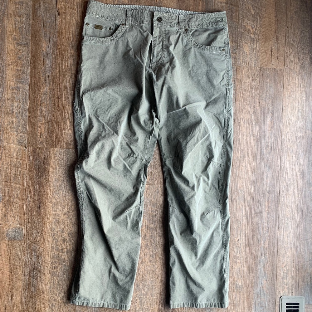 Kuhl Men's Chinos in Olive Green